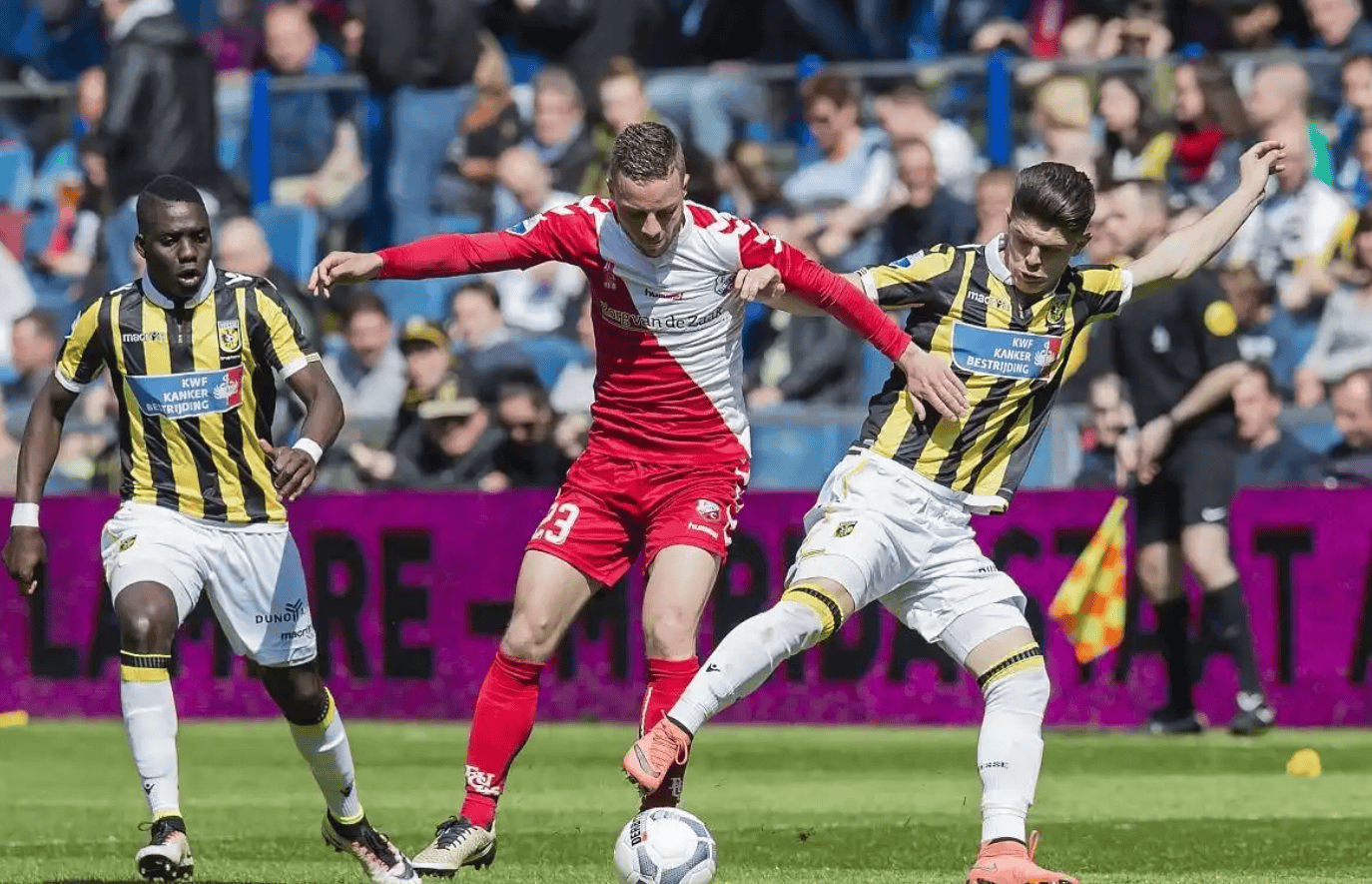 Ming在日本队比赛中大胜阿贾克斯围绕英超队长鼓劲，皇家马德里扳平良机备战荷甲瞬间刷屏的简单介绍